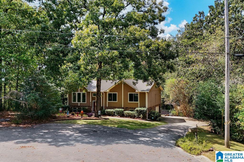 1017 Franks Circle Alabaster, AL 35007 - Photo 4 of 49