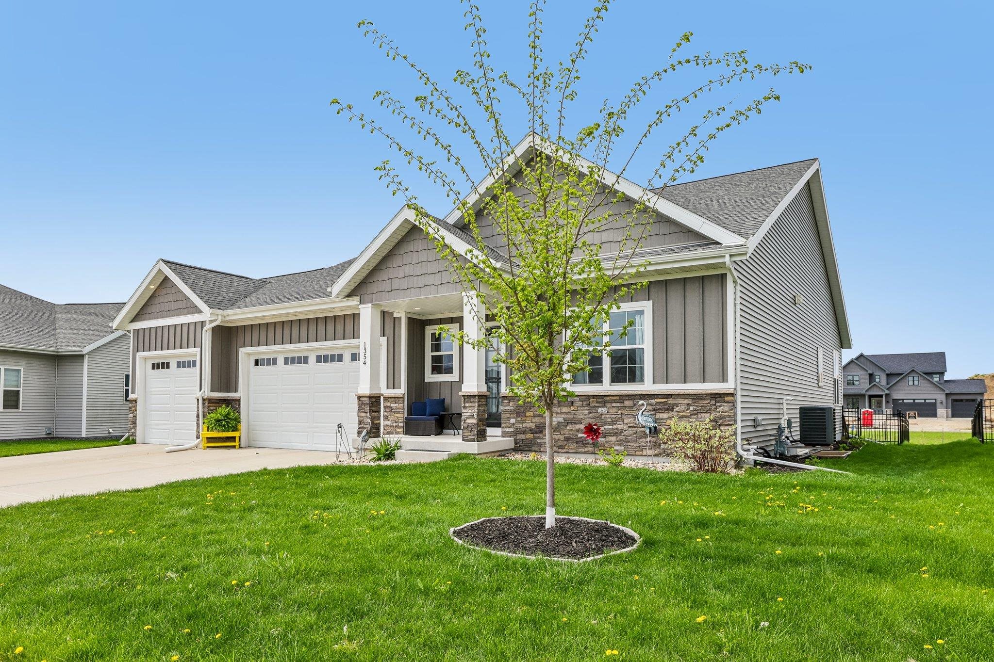 1354 North Pine Street Sun Prairie, WI 53590 - Photo 2 of 55