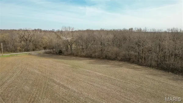 $355,580 | 15247 7 Sisters Avenue, Irving, IL 62051