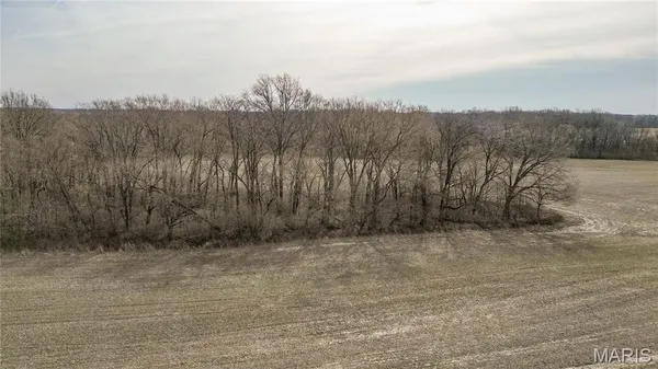 $355,580 | 15247 7 Sisters Avenue, Irving, IL 62051