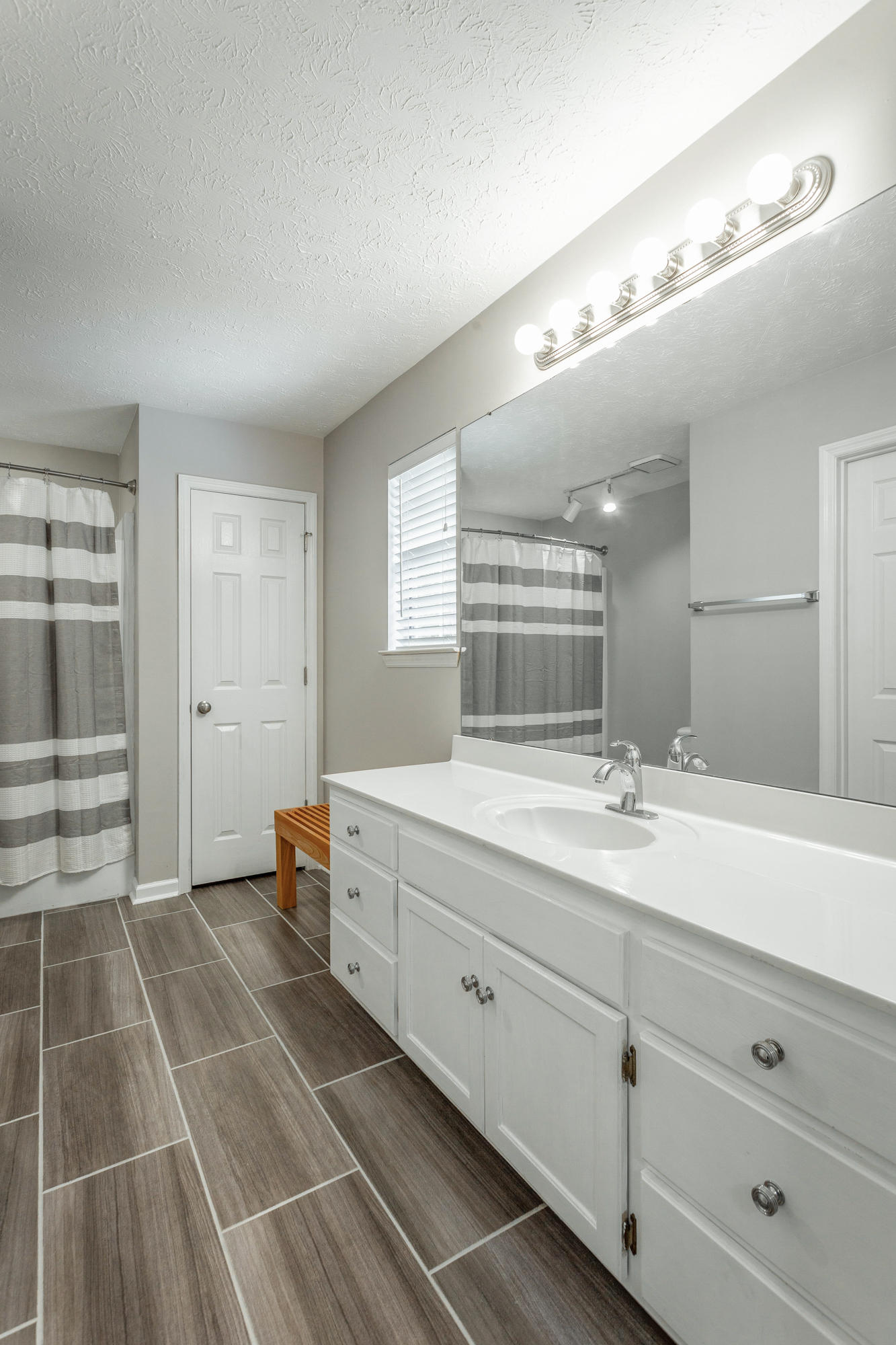 359 Bookout Road Ringgold, GA 30736 - Photo 15 of 44 Master Bathroom