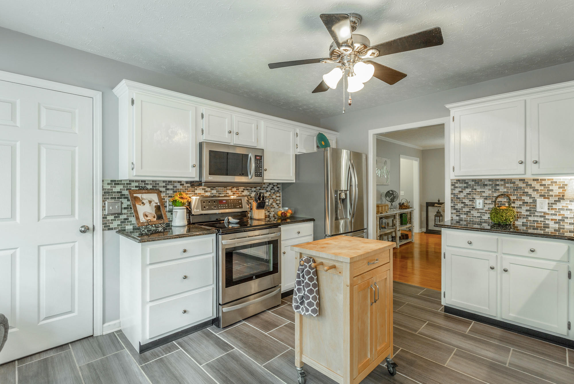 359 Bookout Road Ringgold, GA 30736 - Photo 6 of 44 Kitchen