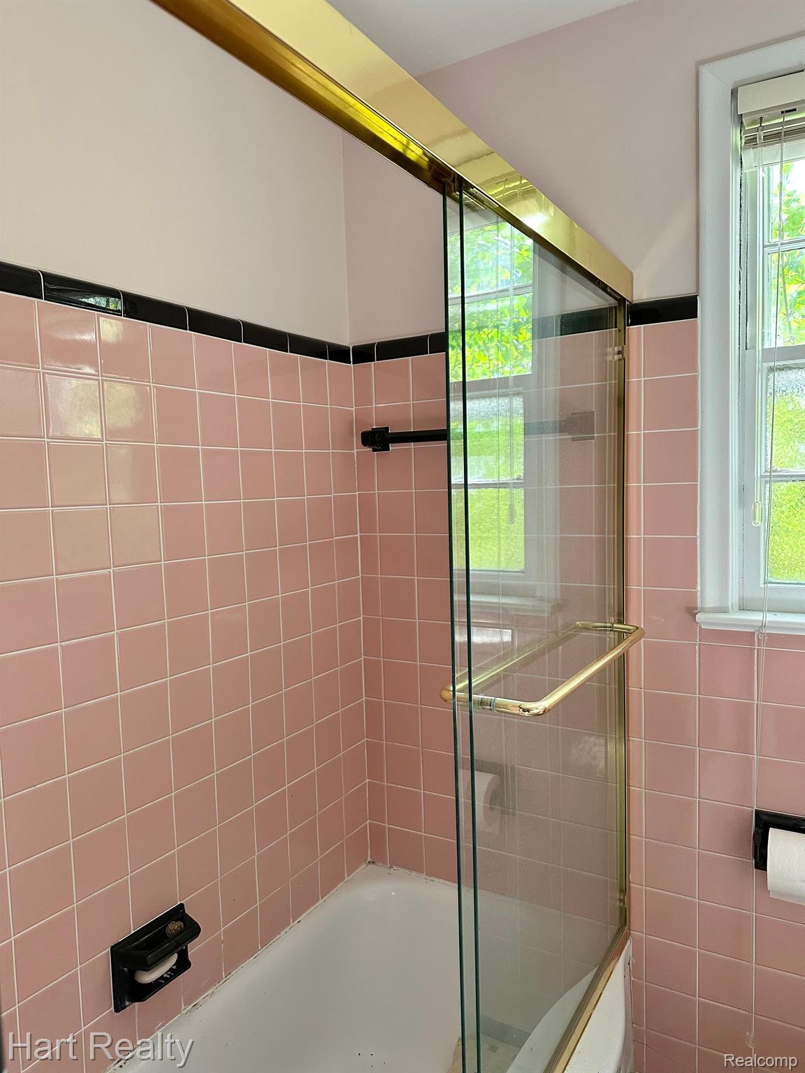 4910 Lakeshore Road Deckerville, MI 48427 - Photo 12 of 37 Gallery Image 12