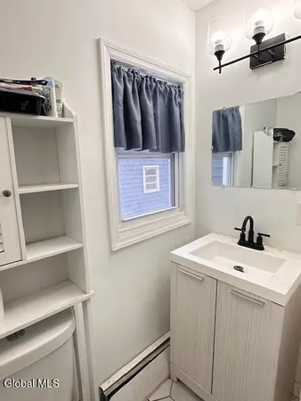 $27,000 | 183 Maple Avenue, Glenville, NY 12302