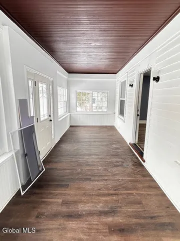 $2,250 | 183 Maple Avenue, Glenville, NY 12302