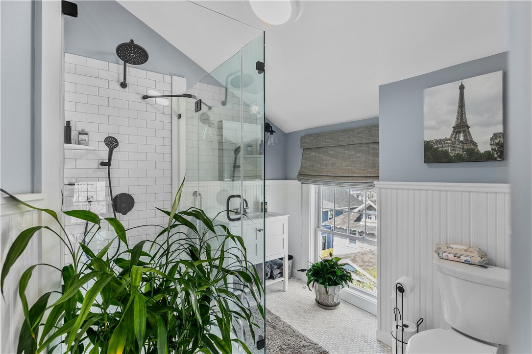 20 Berkeley Avenue, Unit 5 Newport, RI 02840 - Photo 15 of 22