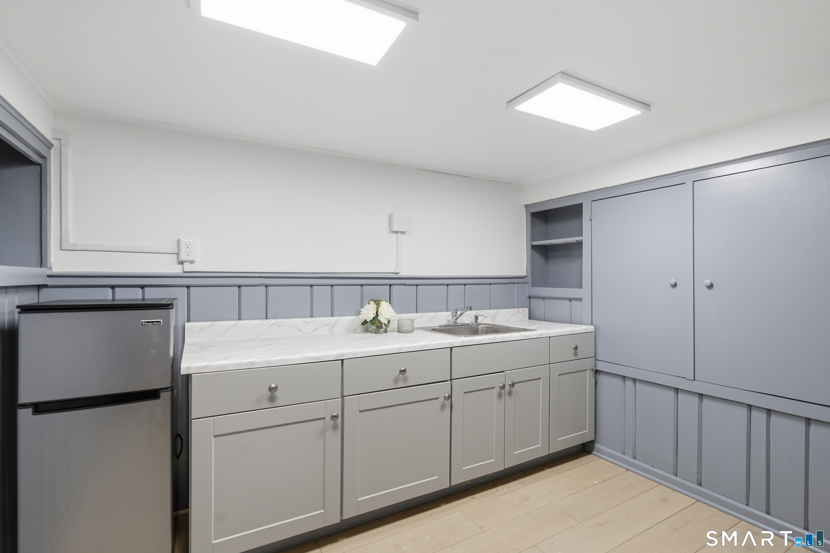 516 Stillwater Road Stamford, CT 06902 - Photo 23 of 37
