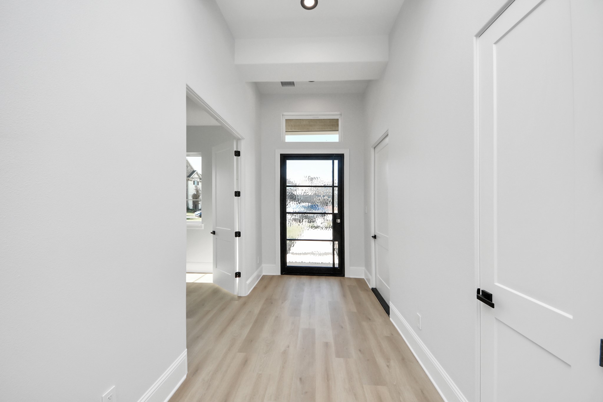 299 Peninsula Point Drive Montgomery, TX 77356 - Photo 6 of 50