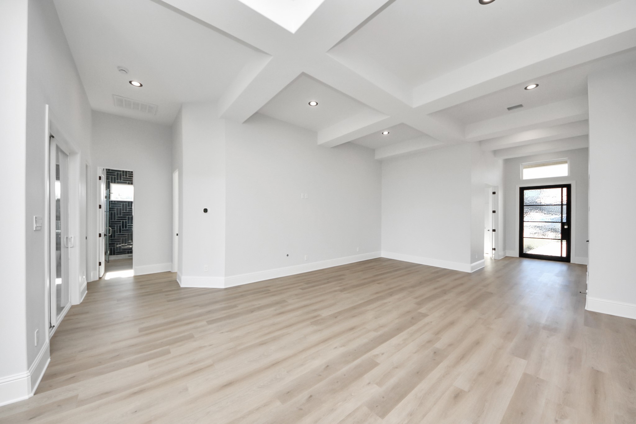 299 Peninsula Point Drive Montgomery, TX 77356 - Photo 8 of 50 Family Room