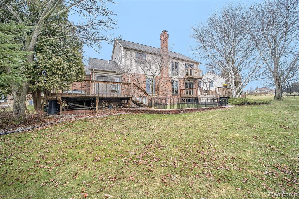 3659 Worthington Court Rochester Hills, MI 48309 - Photo 7 of 42