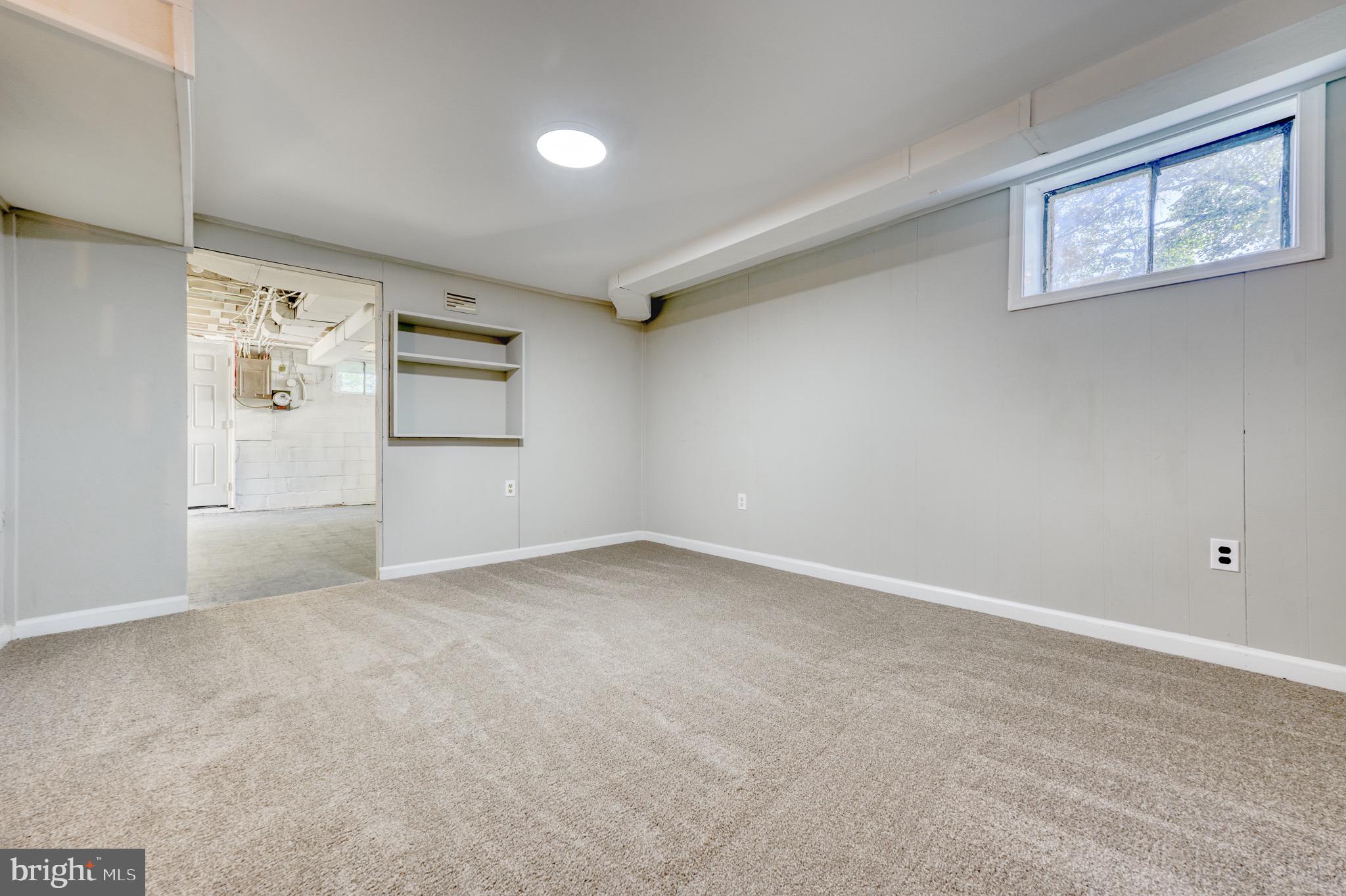 4353 Eldone Road Baltimore, MD 21229 - Photo 12 of 30