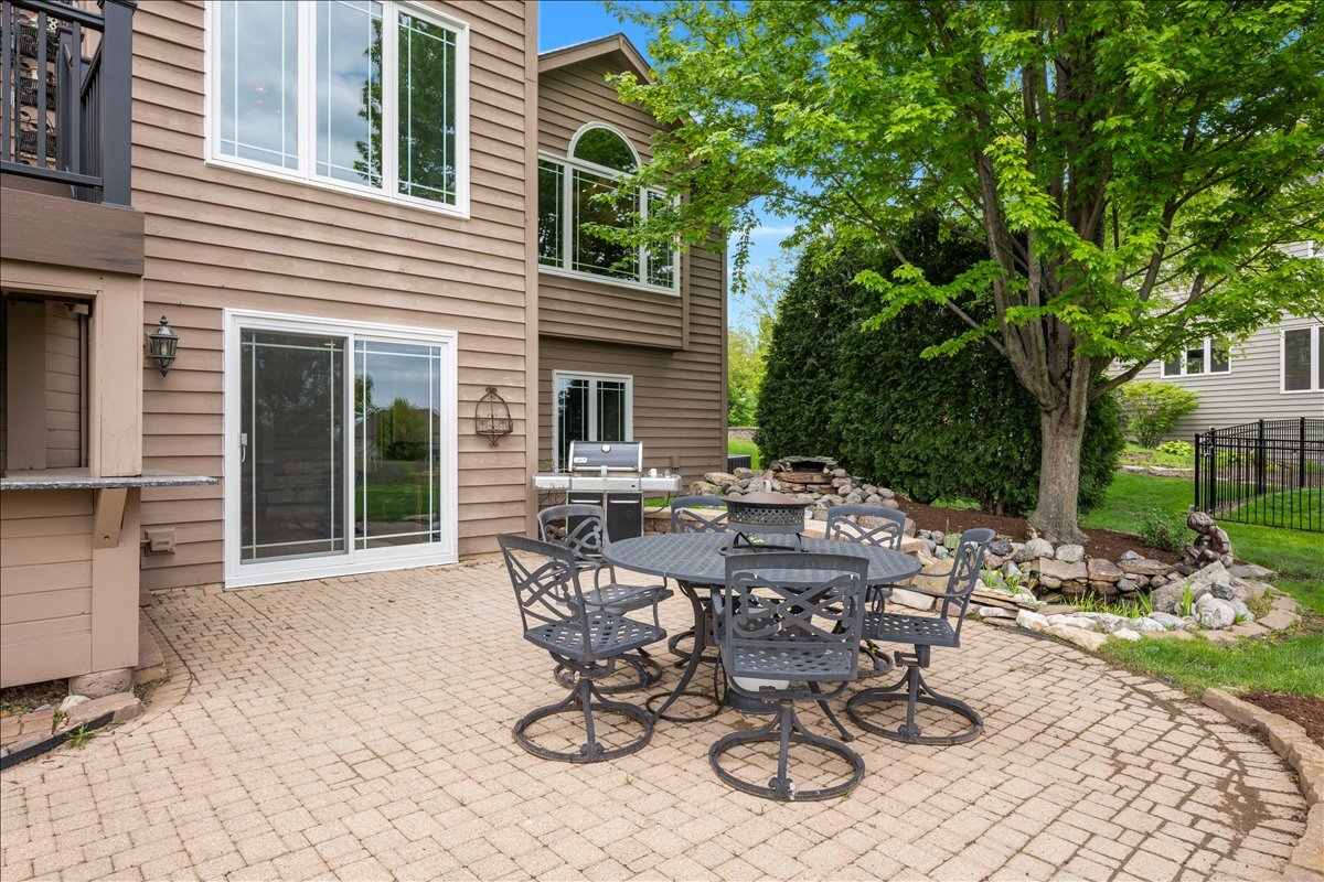 430 Alberosky Way Batavia, IL 60510 - Photo 37 of 52