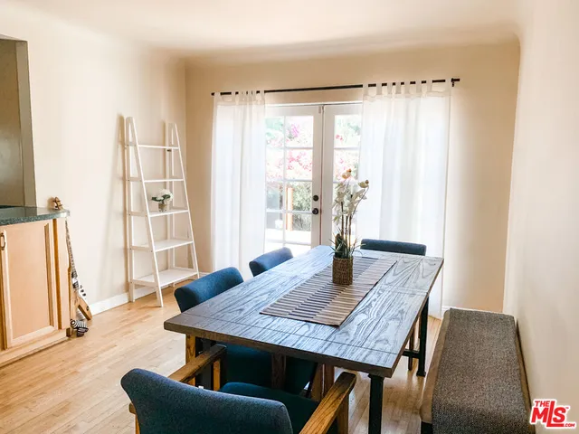 $6,500 | 1975 South Crescent Heights Boulevard, Los Angeles, CA 90034