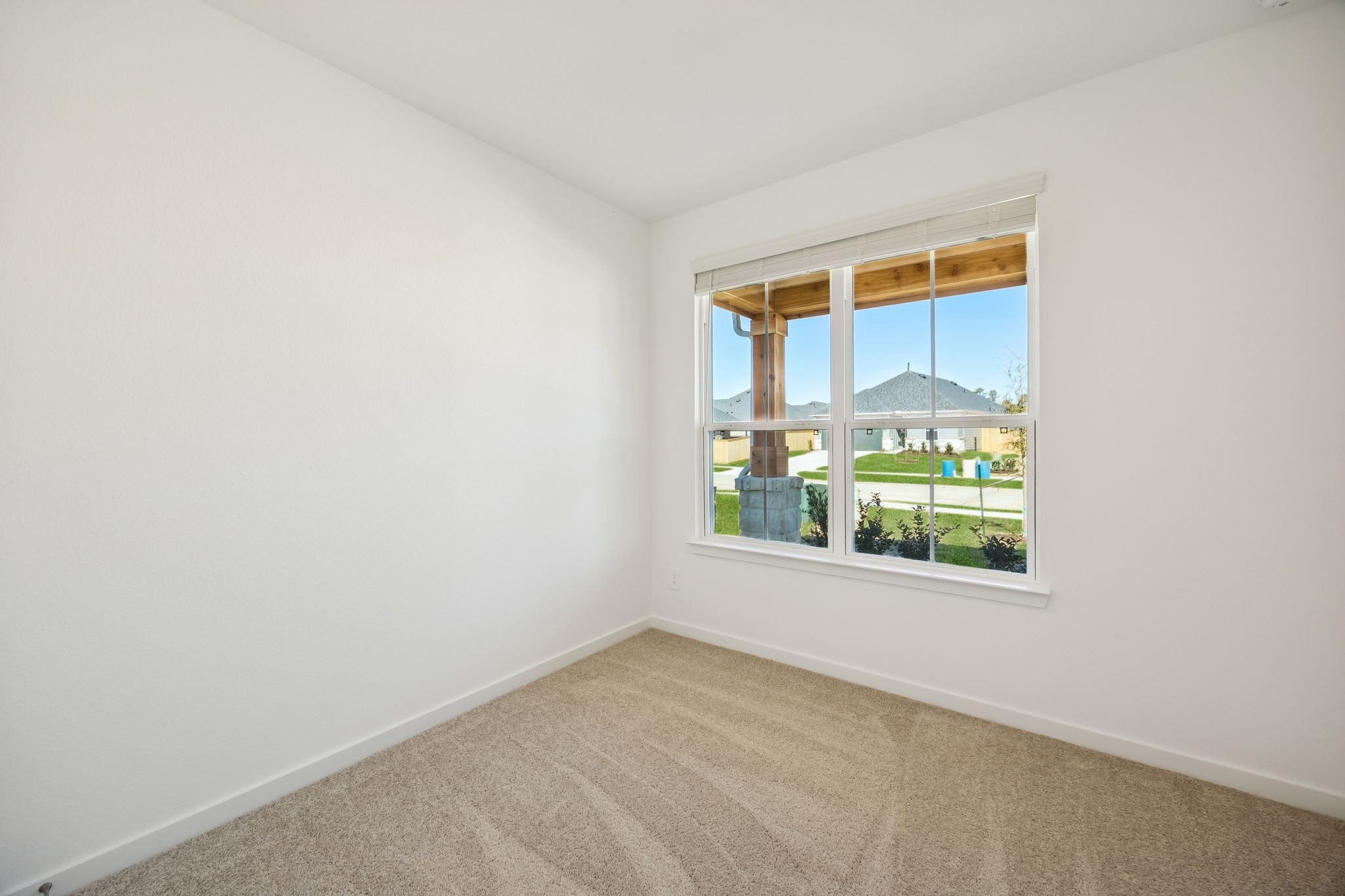 214 Pr Rdg Lane Montgomery, TX 77356 - Photo 15 of 35 a view of an empty room with a window