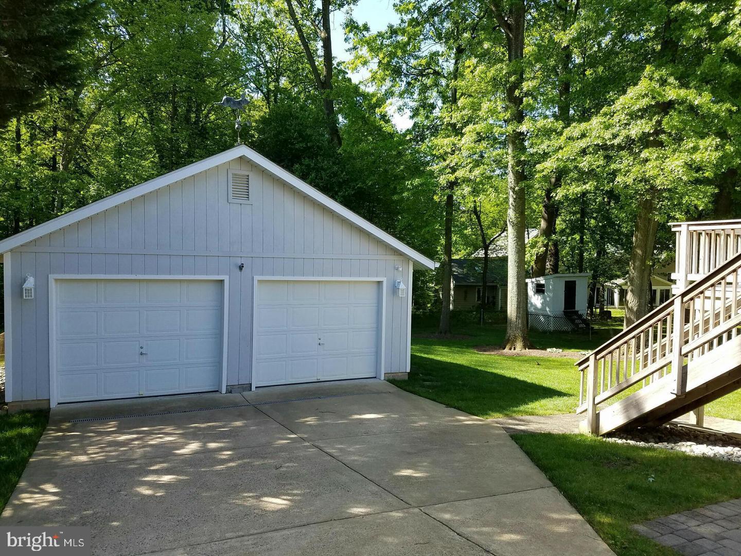 606 Kingsley Road Southwest Vienna, VA 22180 - Photo 42 of 45