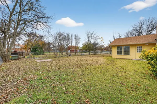 a view of outdoor space with garden