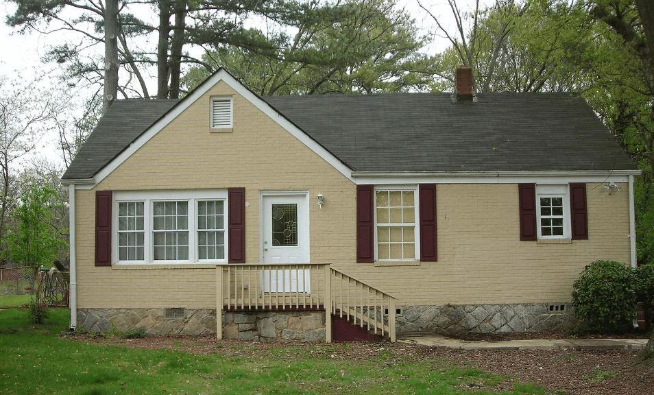 1972 Don Juan Lane Decatur, GA 30032 - Photo 1 of 6 a view of a house with a yard