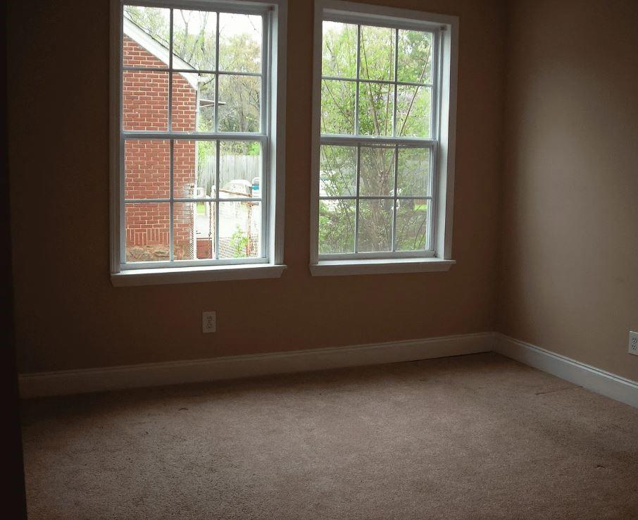 1972 Don Juan Lane Decatur, GA 30032 - Photo 5 of 6 an empty room with a window