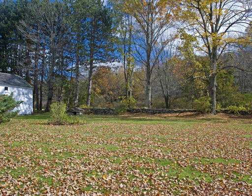 23 Hall Road Sturbridge, MA 01566 - Photo 6 of 10 Gallery Image 6