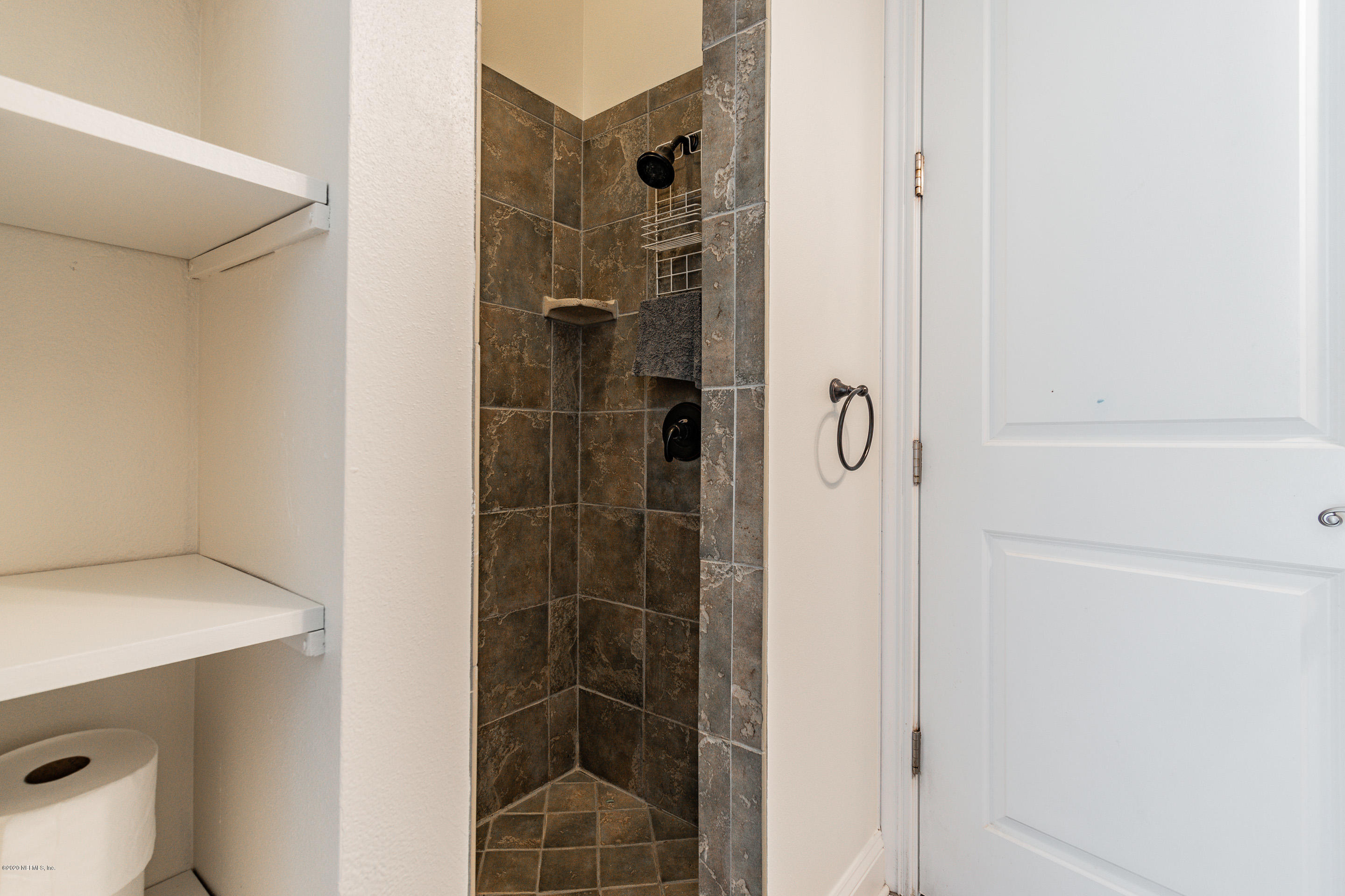 14689 Diamond Ranch Drive Jacksonville, FL 32234 - Photo 42 of 76 Bathroom 2