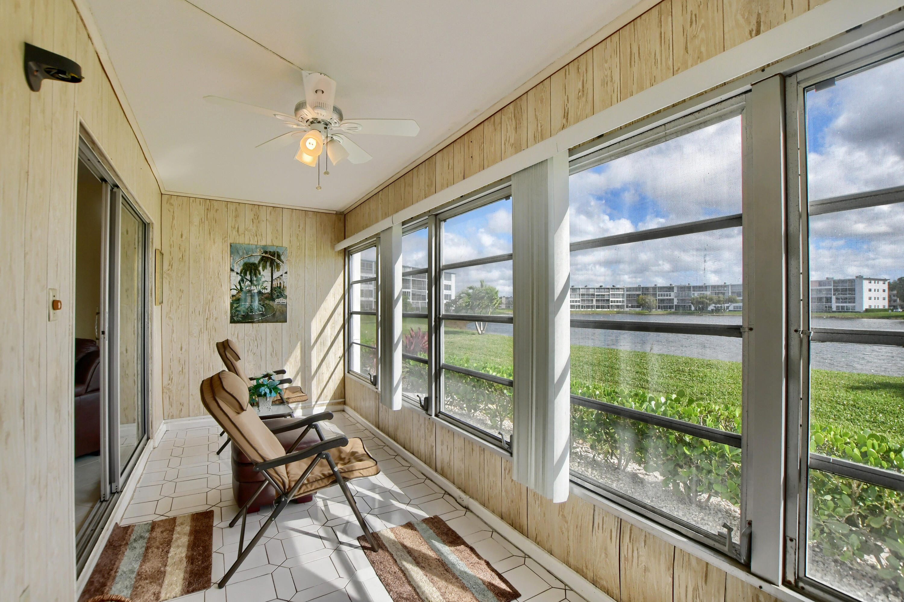 1019 Exeter, Unit 1019 Boca Raton, FL 33434 - Photo 13 of 32 15_ebf_2000-hdr(5)