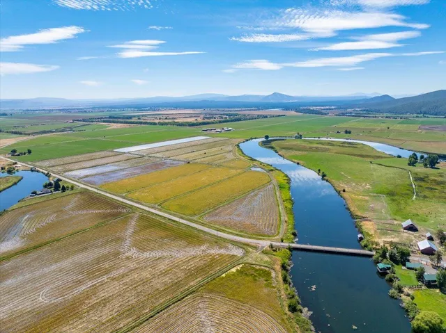 $10,980,000 | 25653 Glenburn Road, Fall River Mills, CA 96028