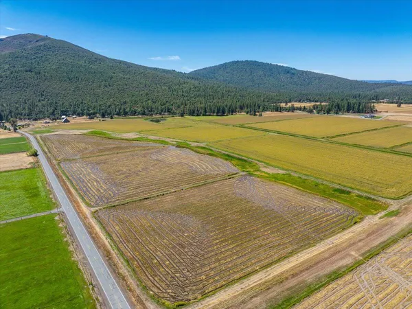 $10,980,000 | 25653 Glenburn Road, Fall River Mills, CA 96028