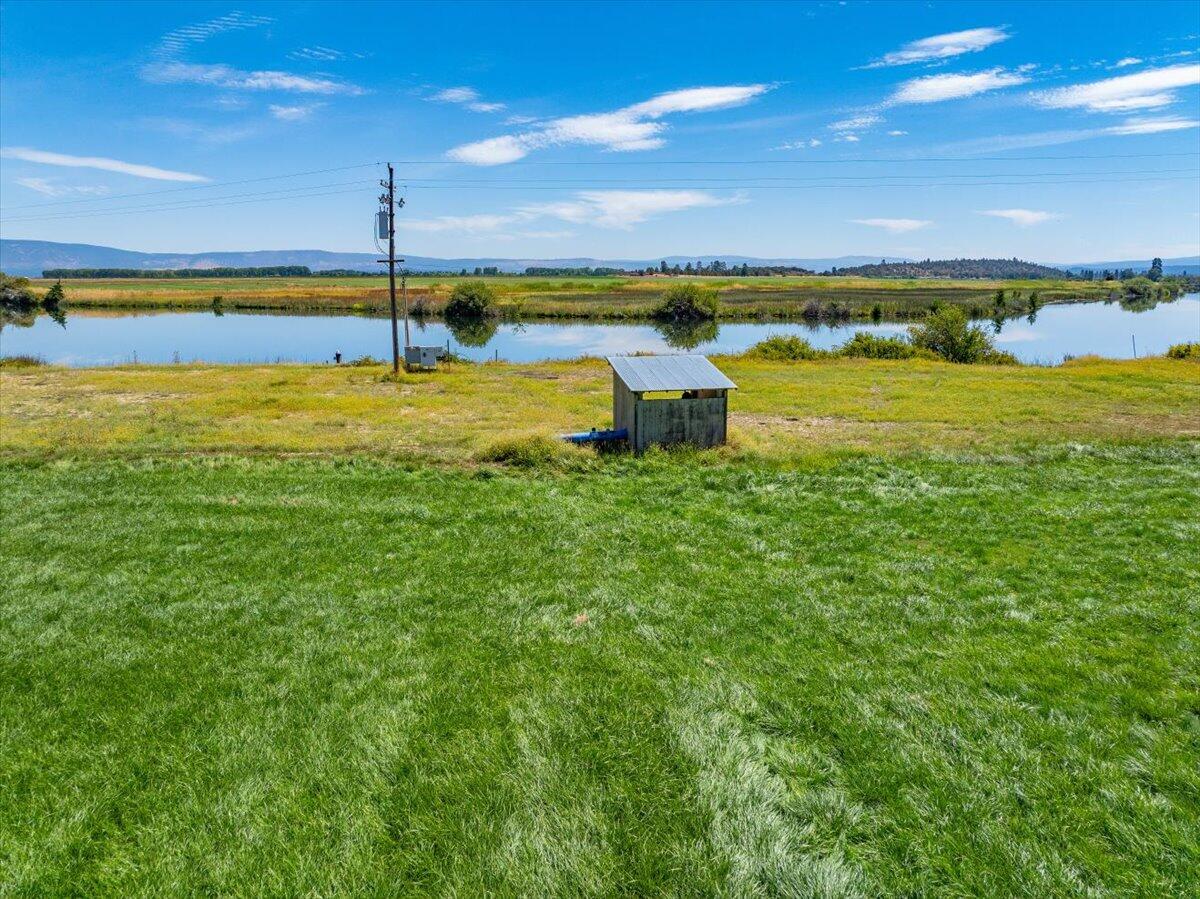 25653 Glenburn Road Fall River Mills, CA 96028 - Photo 121 of 152 a view of an ocean with a swimming pool