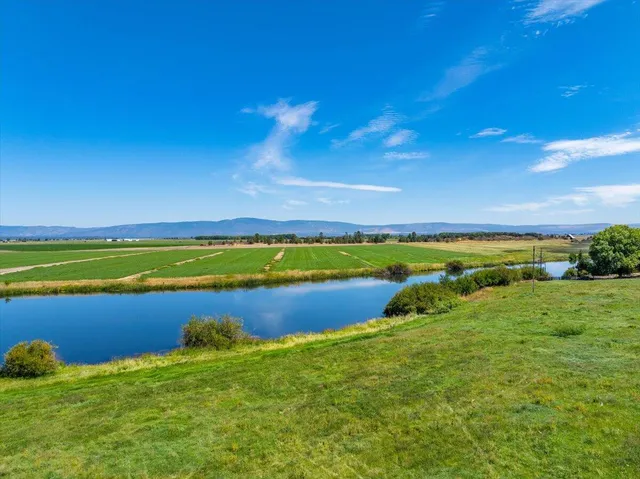 $10,980,000 | 25653 Glenburn Road, Fall River Mills, CA 96028