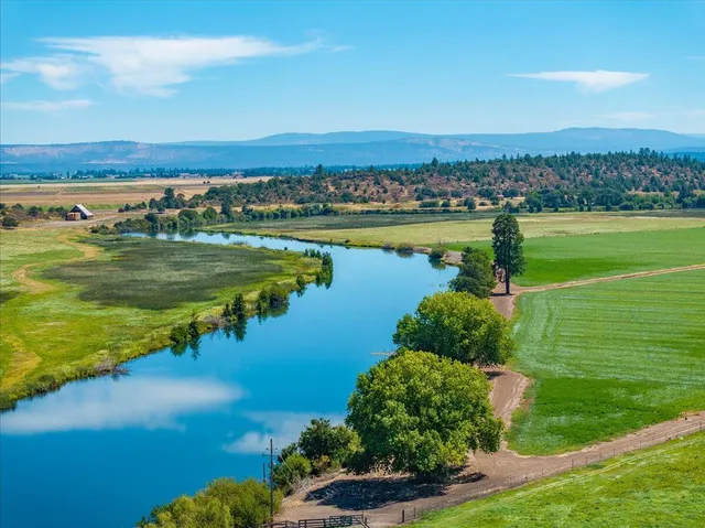 $10,980,000 | 25653 Glenburn Road, Fall River Mills, CA 96028