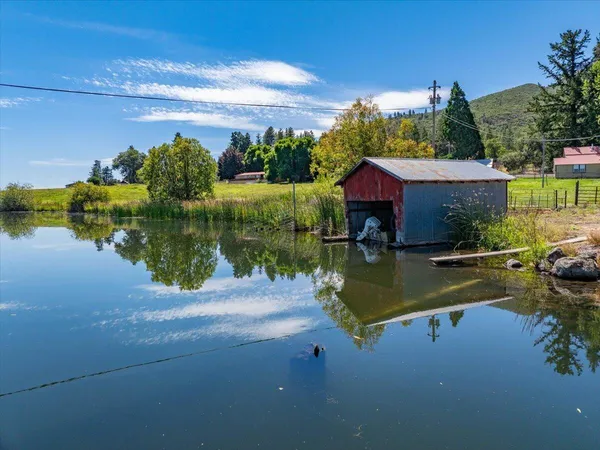 $10,980,000 | 25653 Glenburn Road, Fall River Mills, CA 96028