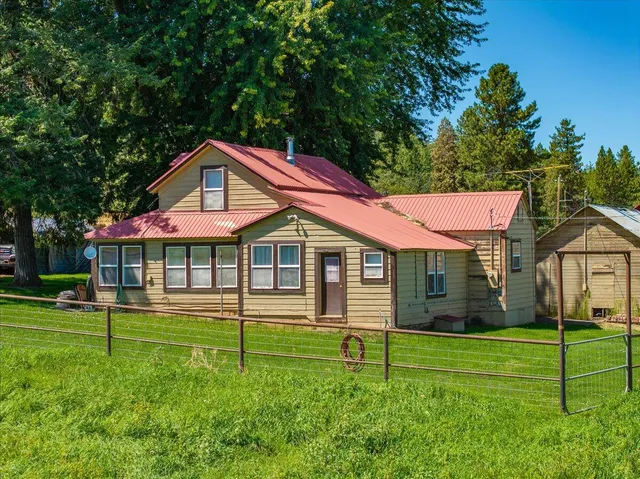 $10,980,000 | 25653 Glenburn Road, Fall River Mills, CA 96028