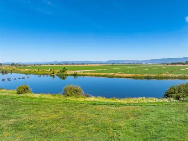 $10,980,000 | 25653 Glenburn Road, Fall River Mills, CA 96028