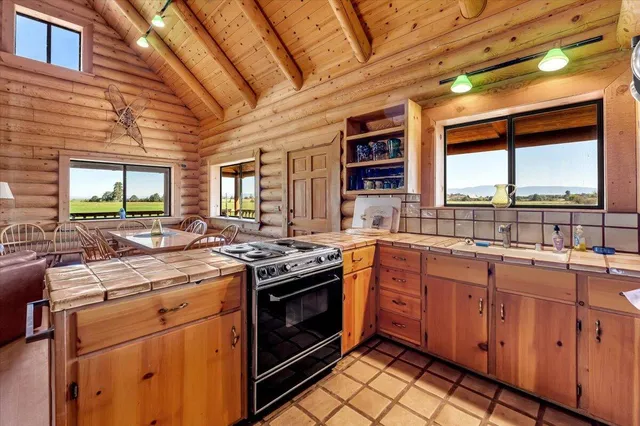 $10,980,000 | 25653 Glenburn Road, Fall River Mills, CA 96028