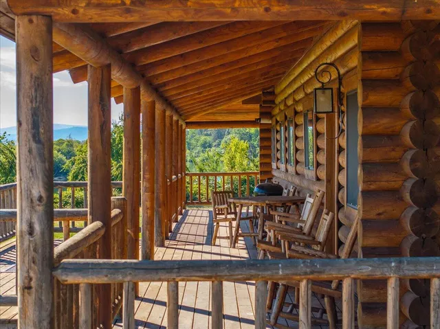 $10,980,000 | 25653 Glenburn Road, Fall River Mills, CA 96028