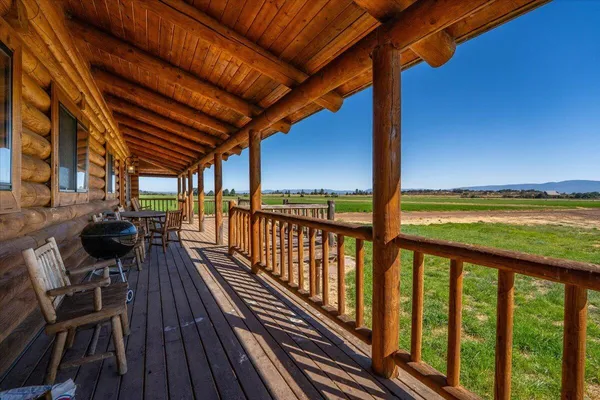 $10,980,000 | 25653 Glenburn Road, Fall River Mills, CA 96028
