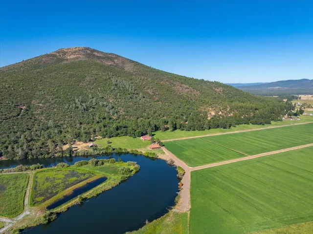 $10,980,000 | 25653 Glenburn Road, Fall River Mills, CA 96028