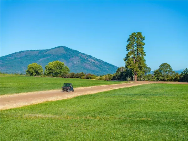 $10,980,000 | 25653 Glenburn Road, Fall River Mills, CA 96028