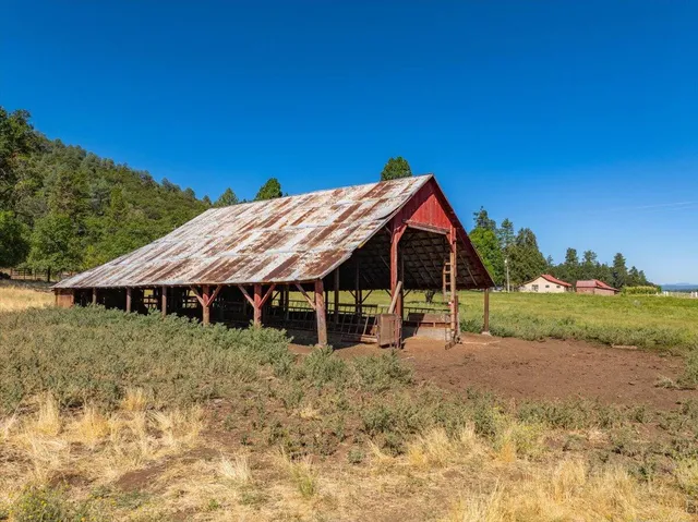 $10,980,000 | 25653 Glenburn Road, Fall River Mills, CA 96028