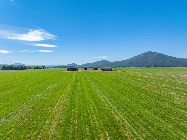 $10,980,000 | 25653 Glenburn Road, Fall River Mills, CA 96028