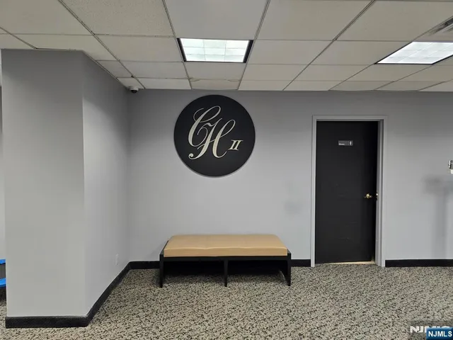 $615,000 | 2 Claridge Drive, Unit 4MW, Verona, NJ 07044