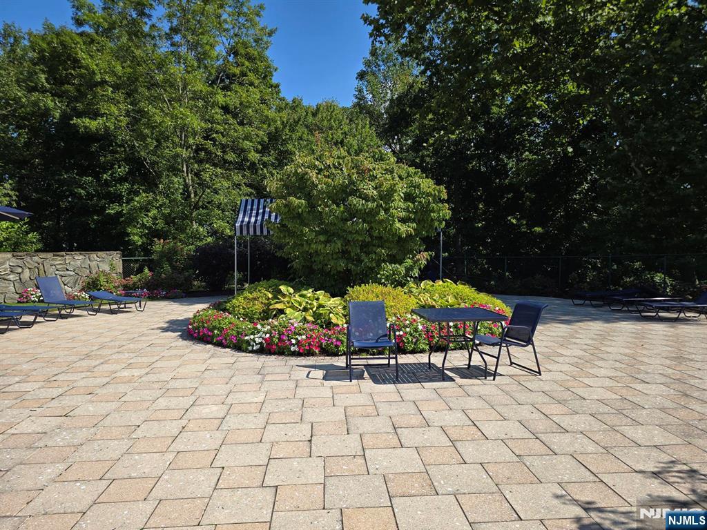 2 Claridge Drive, Unit 4MW Verona, NJ 07044 - Photo 28 of 34