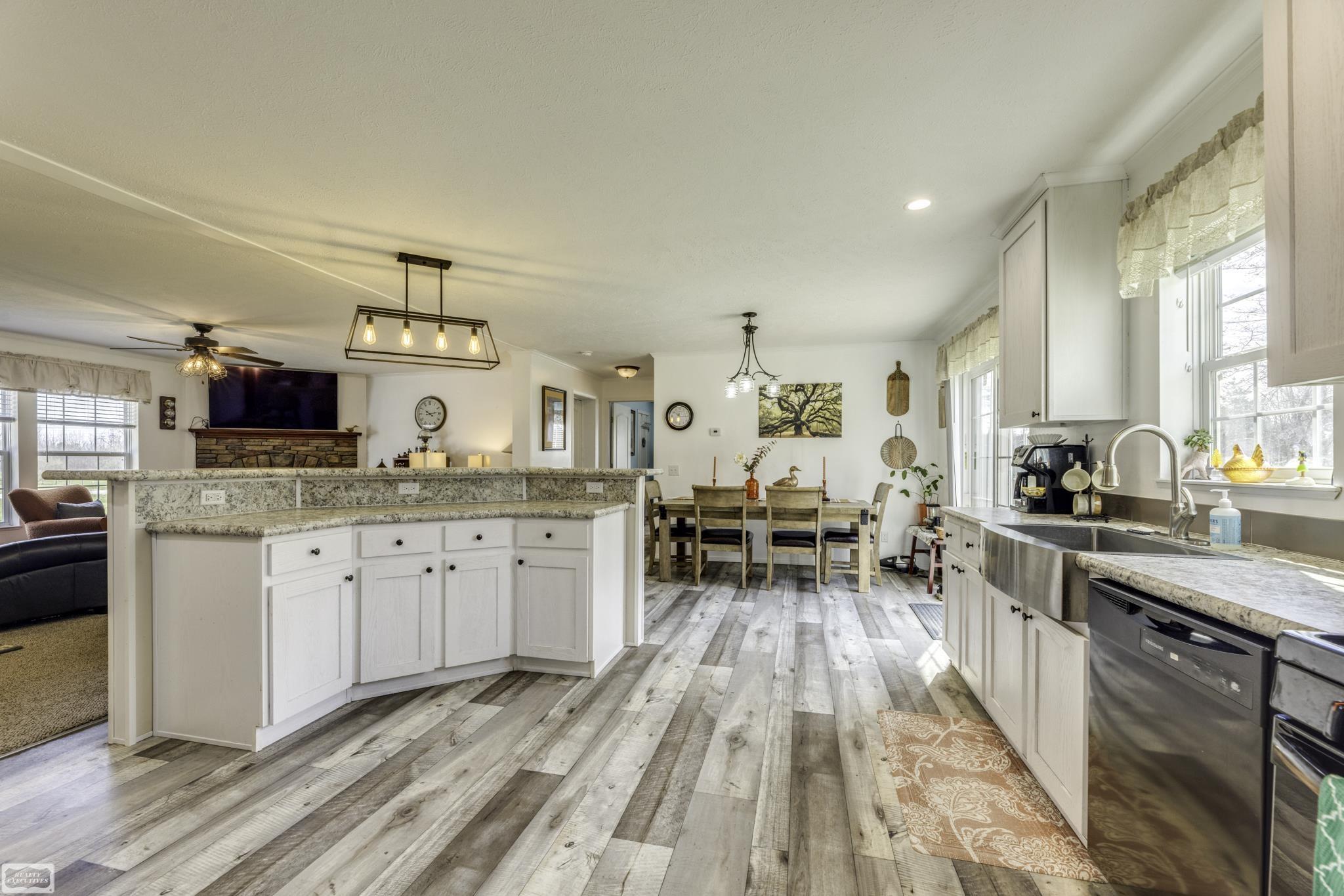 9559 Arnold Road Fair Haven, MI 48023 - Photo 11 of 29