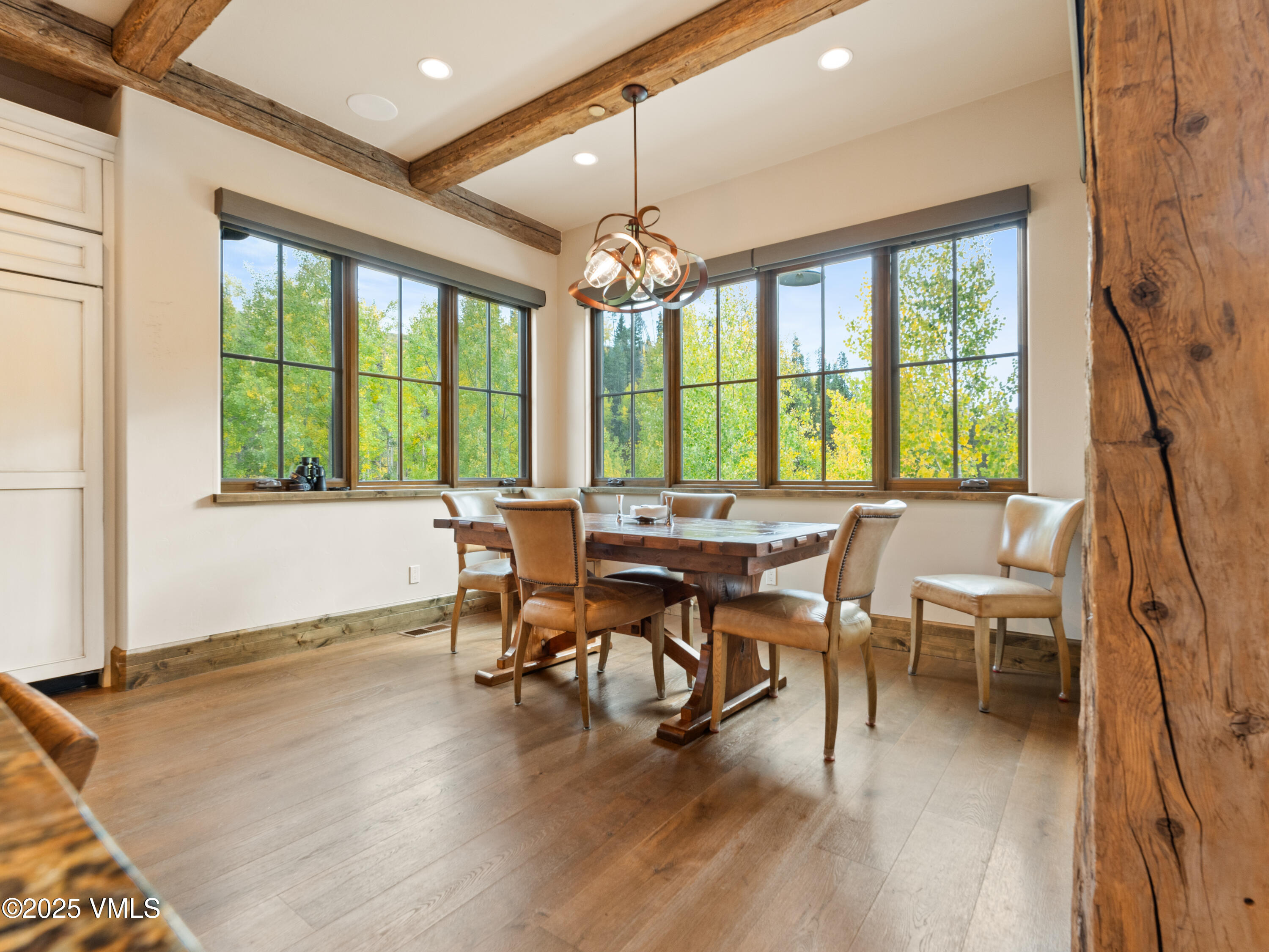 1677 Buffehr Creek Road Vail, CO 81657 - Photo 30 of 65 Breakfast Nook