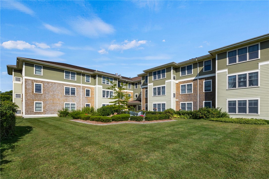 200 Clarke Road, Unit 110 Narragansett, RI 02882 - Photo 1 of 37 Gallery Image 1