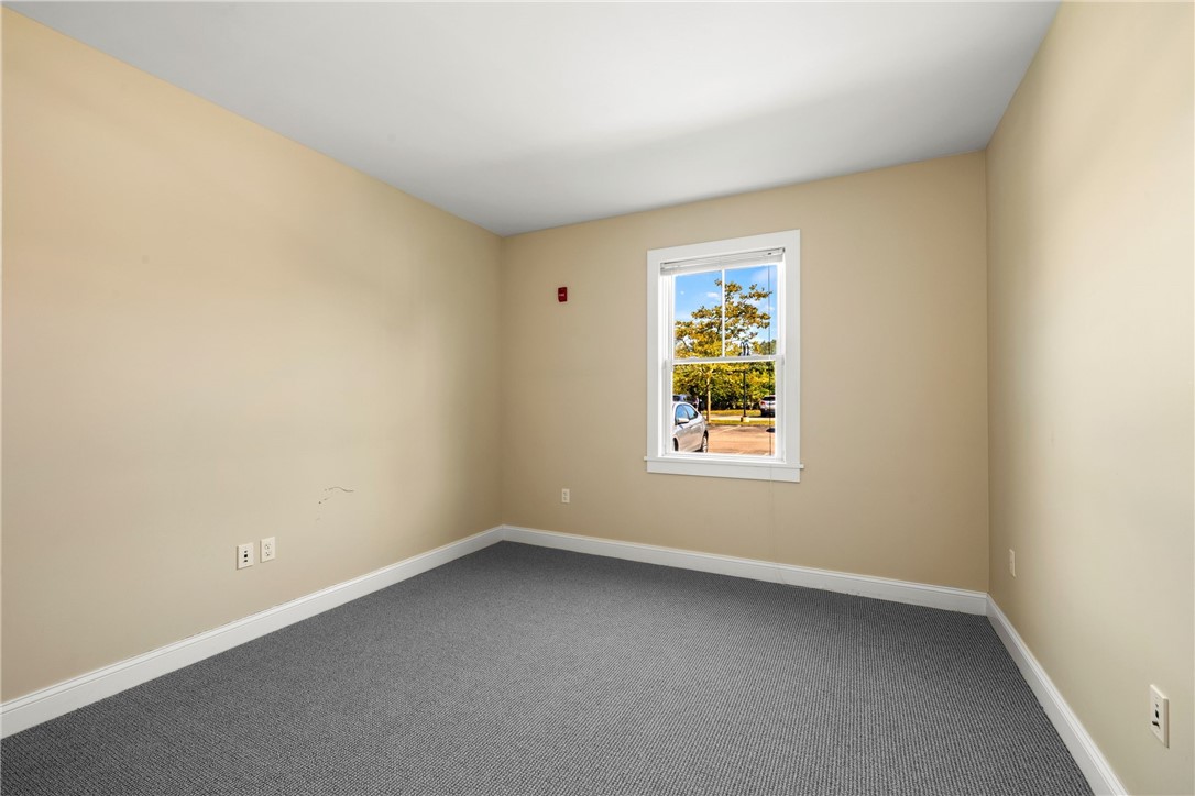 200 Clarke Road, Unit 110 Narragansett, RI 02882 - Photo 29 of 37 Gallery Image 29