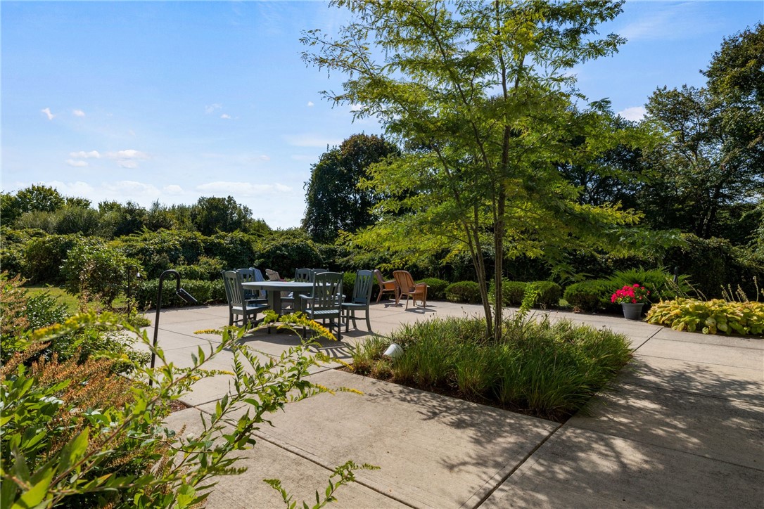 200 Clarke Road, Unit 110 Narragansett, RI 02882 - Photo 34 of 37 Gallery Image 34