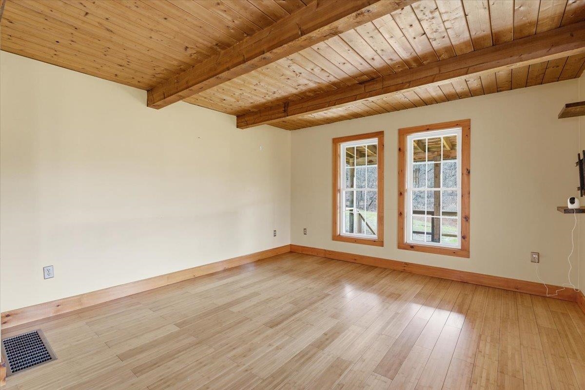 1284 Granger Hollow Road Shaftsbury, VT 05257 - Photo 14 of 50