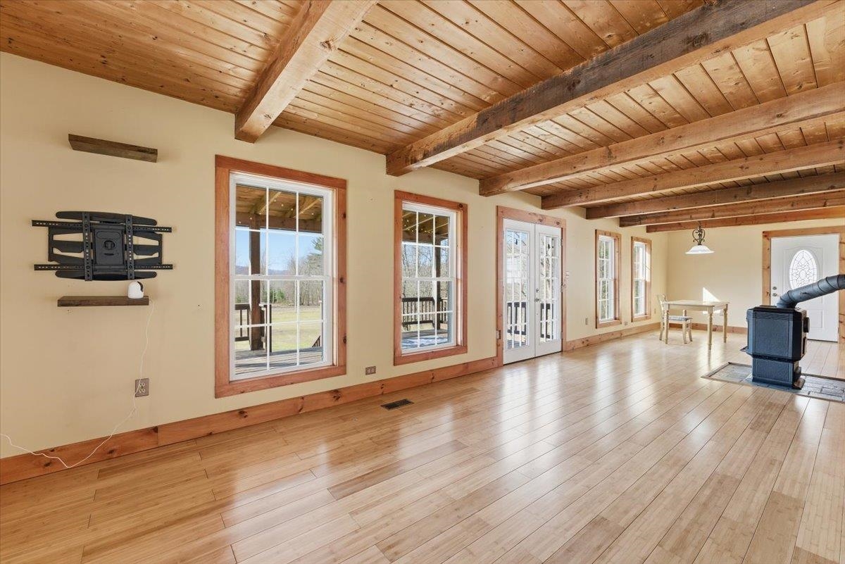 1284 Granger Hollow Road Shaftsbury, VT 05257 - Photo 15 of 50