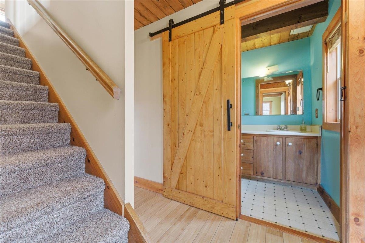 1284 Granger Hollow Road Shaftsbury, VT 05257 - Photo 21 of 50